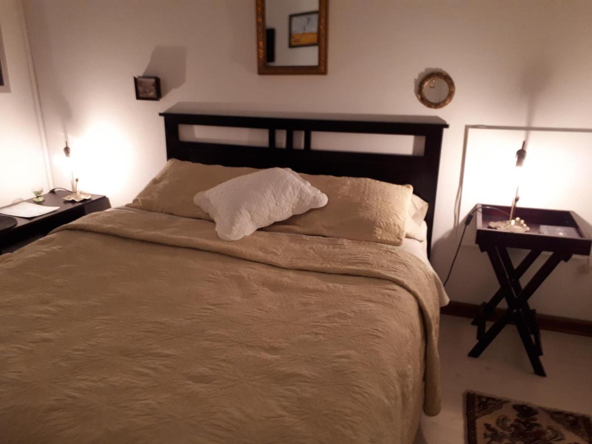 A La Fugue Hotell Upington Exteriör bild