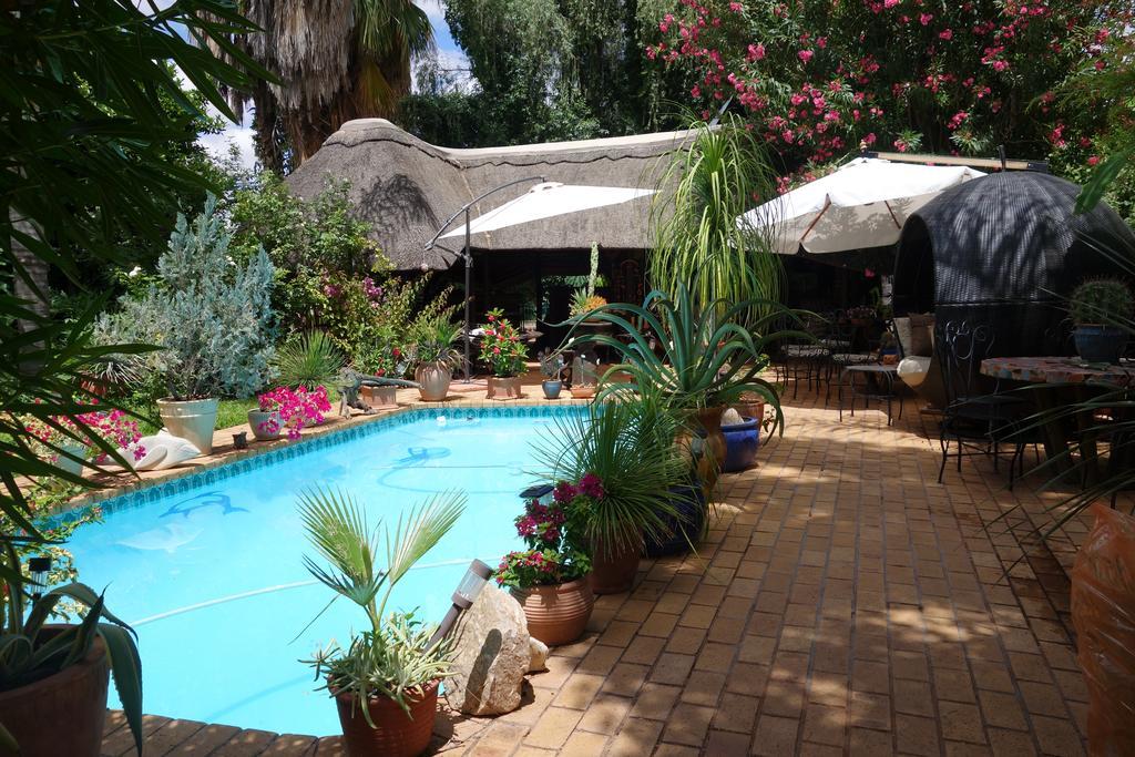 A La Fugue Hotell Upington Exteriör bild