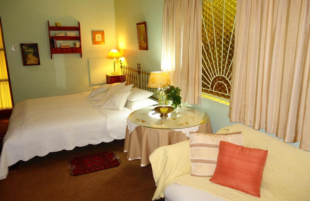 A La Fugue Hotell Upington Exteriör bild